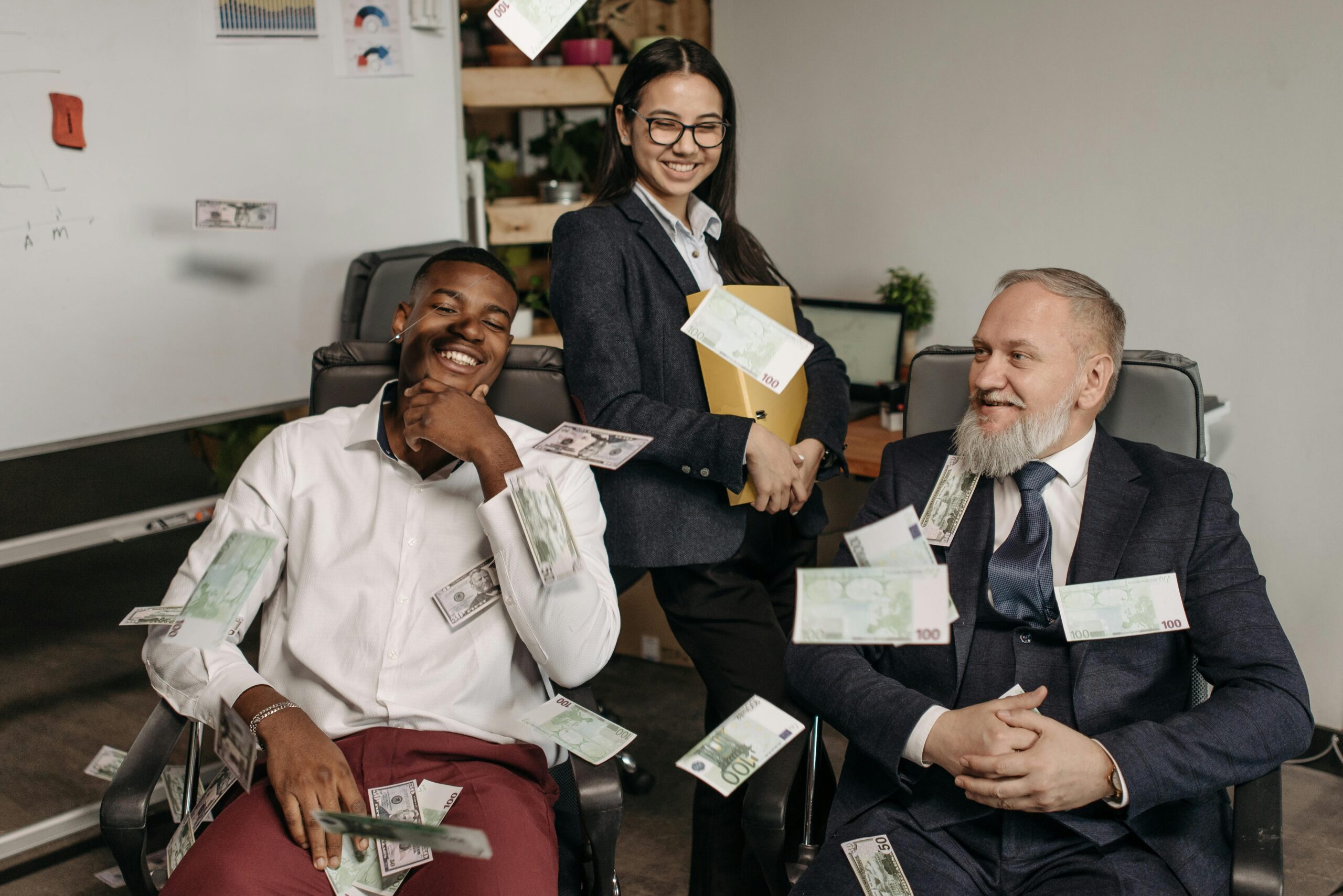 How Entrepreneurs Discover Profitable Business Opportunities in 2026